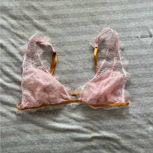 Victoria’s Secret Very Sexy lace bralette XS